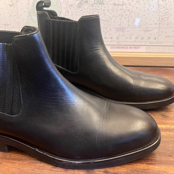 Massimo Dutti Mens Black Leather Stretch Ankle Boot EU 40 main image 9